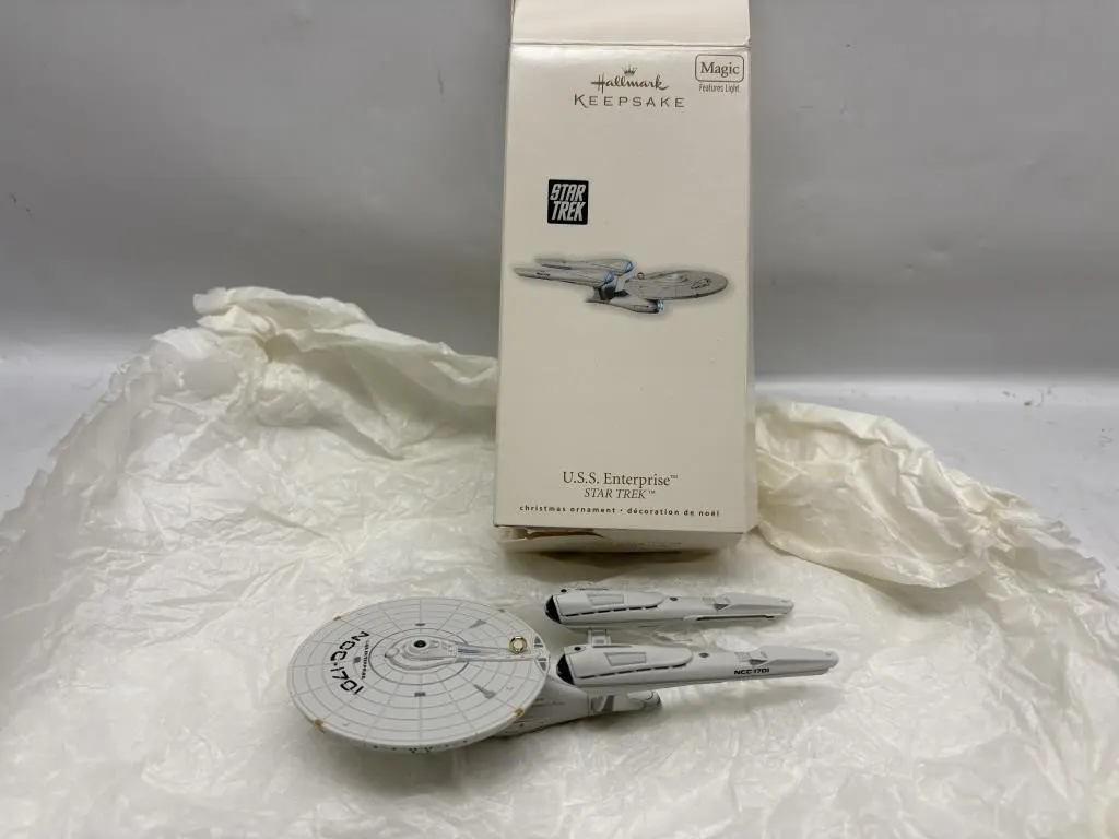 Hallmark Keepsake Star Trek U.S.S. Enterprise