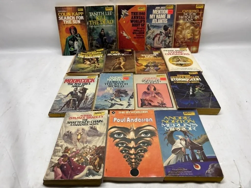 Vintage DAW Books SF/Fantasy Paperback Lot, 16