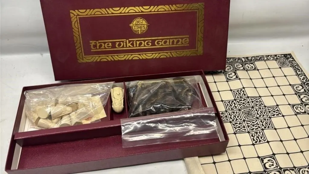 Vintage The Viking Game Board Game with box