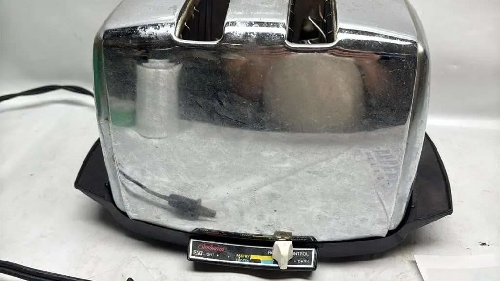 Vintage Sunbeam T-48 Chrome Toaster