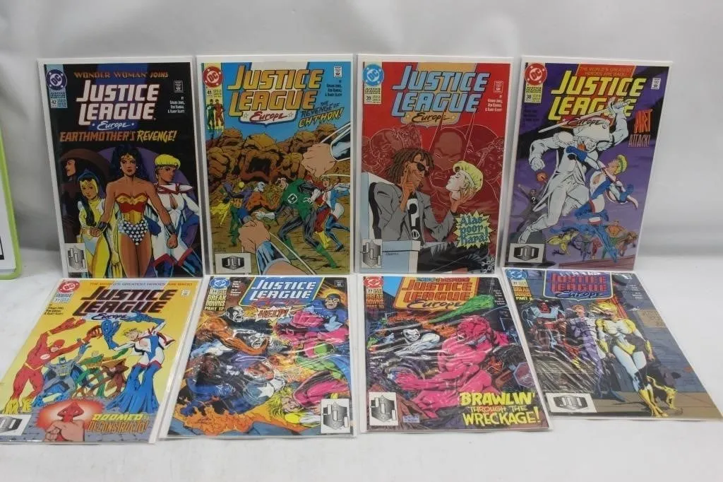 Justice League Europe Comic Lot (8 Issues)