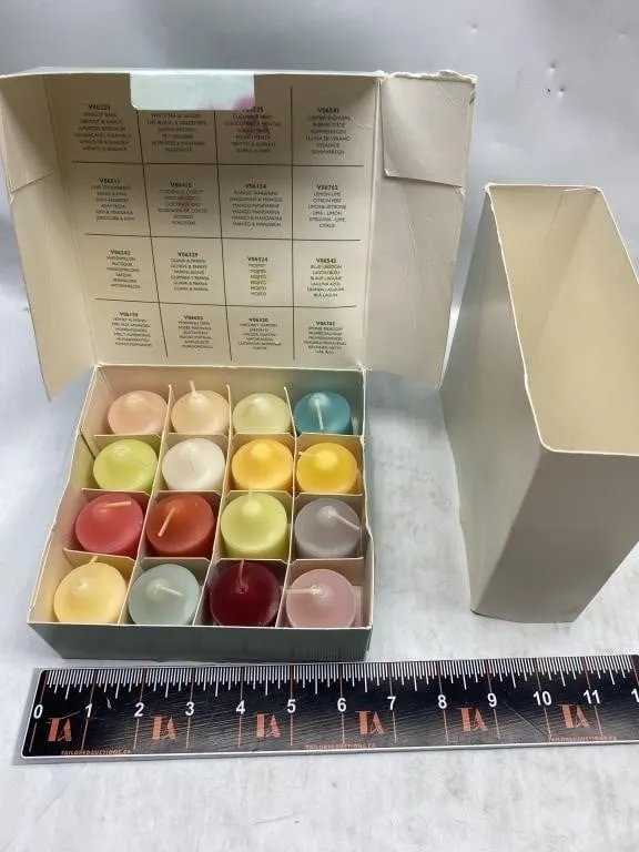 Scented Votive Candles Gift Box Set, 16 pcs