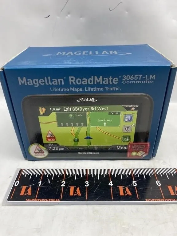 Magellan RoadMate 3065T-LM Commuter GPS
