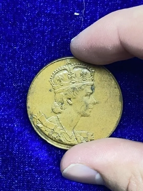 1953 Elizabeth II Canada Coronation Medal