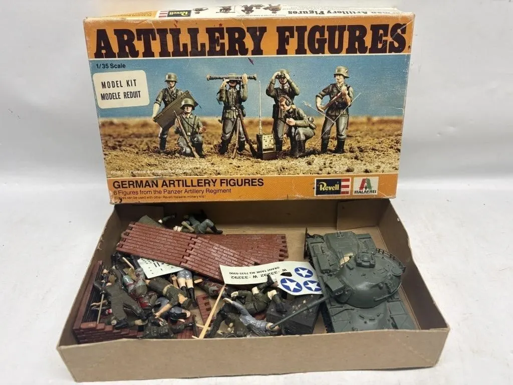 Revell German Artillery Figures & M3 Grant Tank