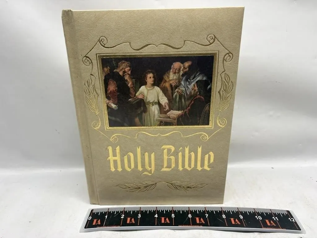 Catholic Heirloom Edition Holy Bible (NAB)