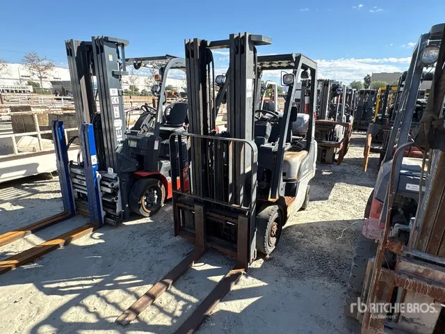 2012 Nissan Pneumatic Tire Forklift