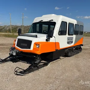 2014 Snobear Snocoach Tracked Utility Vehicle