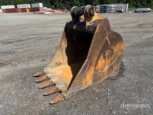 42 in Digging Excavator Bucket