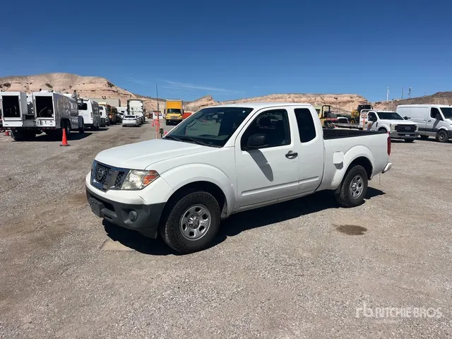 2017 Nissan Frontier 4x2 Extended Cab Pickup