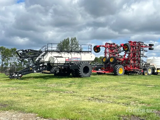 2024 Bourgault 3335-76PHD 76 ft Air Drill