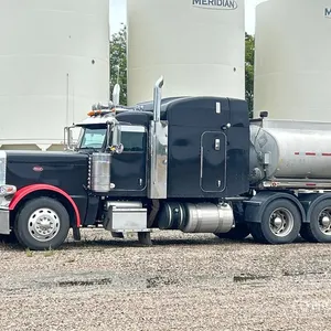 2013 Peterbilt 389 T/A Sleeper Truck Tractor