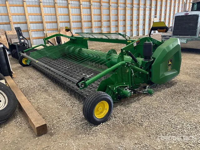 2023 John Deere BP15 15 ft Pick-up Combine Header