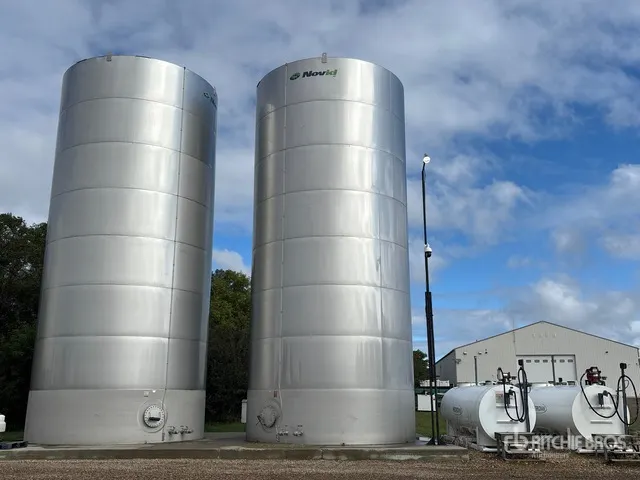 2014 Novid 1840 64000 gal Fertilizer Tank