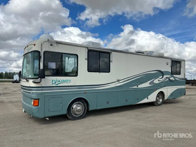 1996 Fleetwood Motor Home