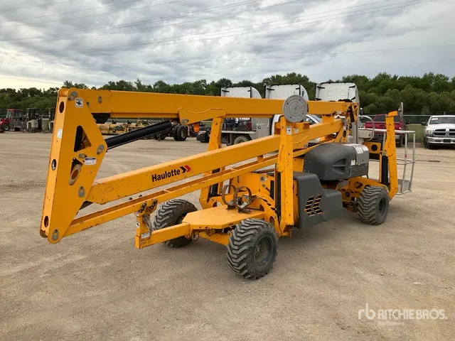 2018 Haulotte 55XA 4WD Dual Fuel Articulating Boom Lift