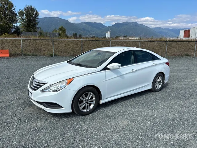 2014 Hyundai Sonata Automobile