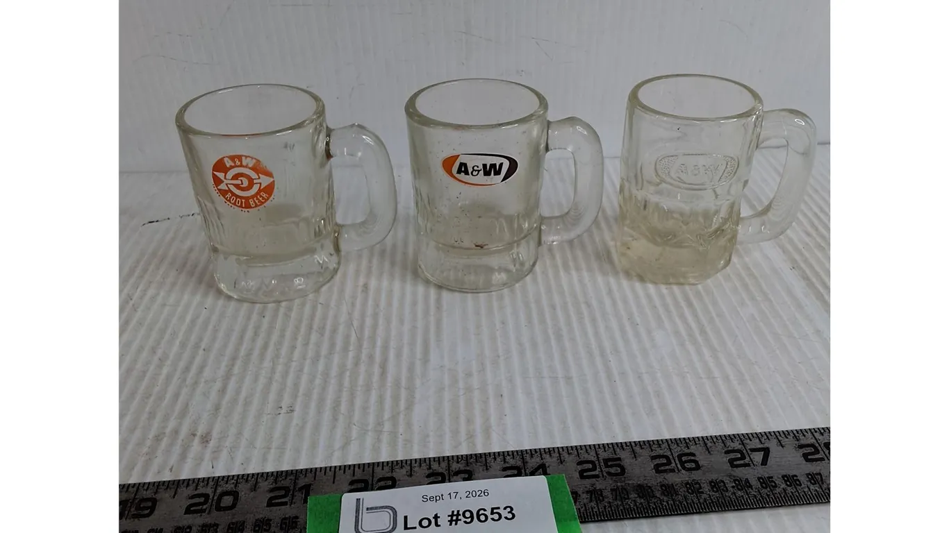 (3) A&W Small Glass Mugs