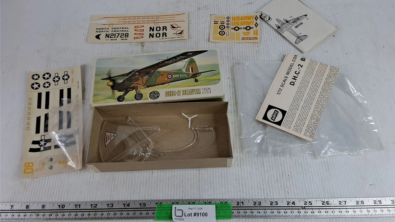AirFix DHC 2 Beaver 72 Assembly Kit, Incomplete