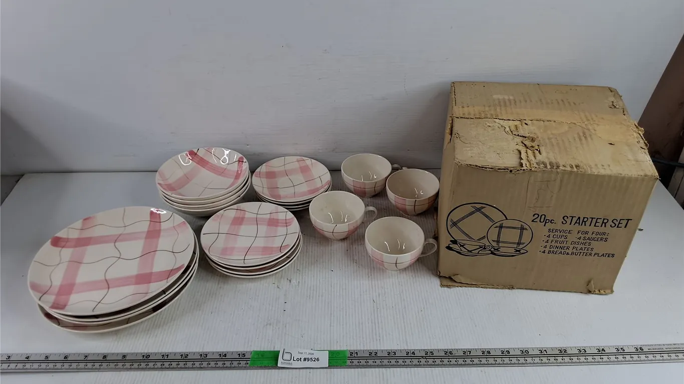 Gingham Ceramic Tea Cups, Saucers, Dessert Plates & Bowls - Made In Japan