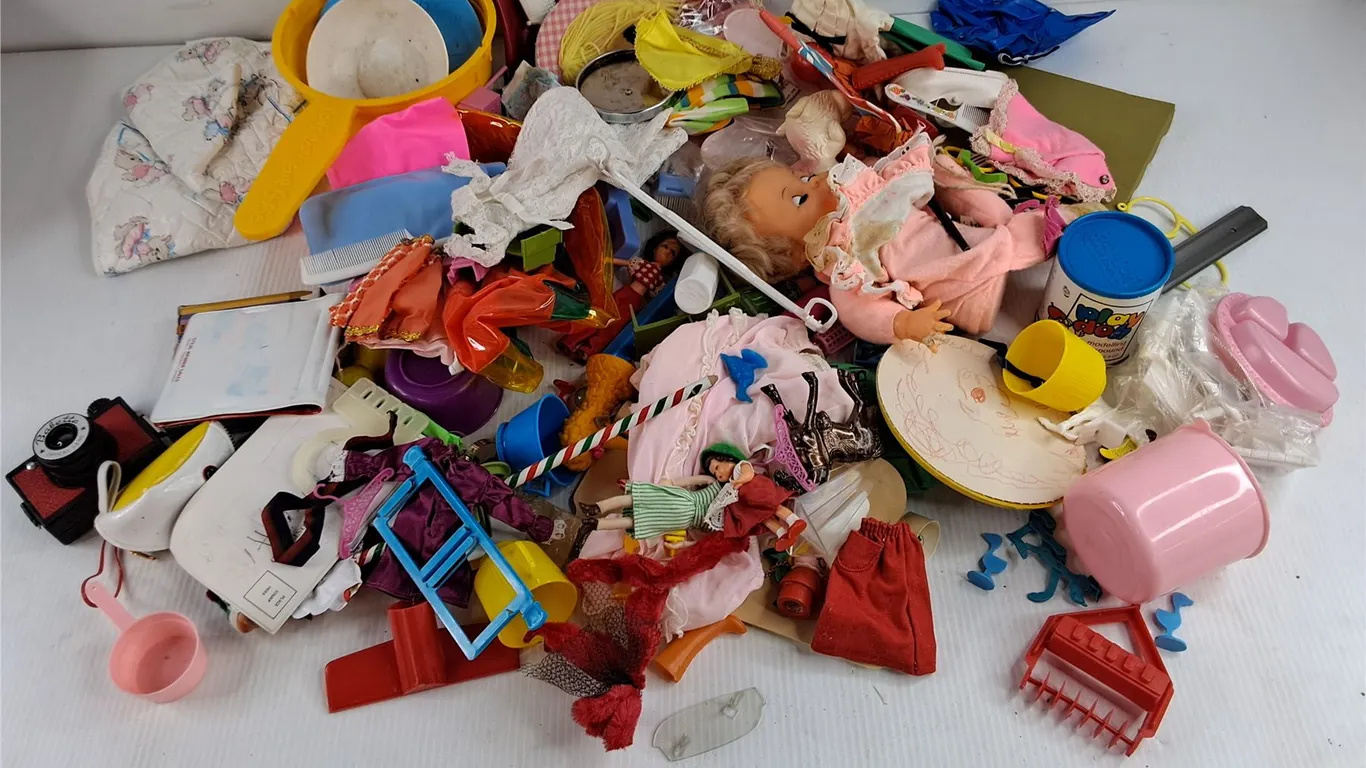 Assorted Vintage Kids Toys