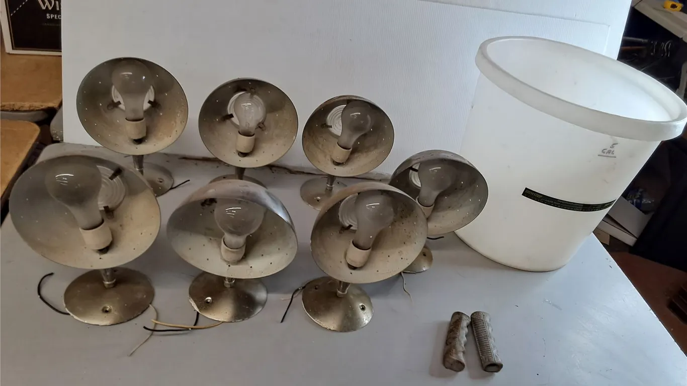 (7) MCM Office Lights- Untested, Bike Handle Grips & 5 Gallon Plastic Pail- Can't Ship