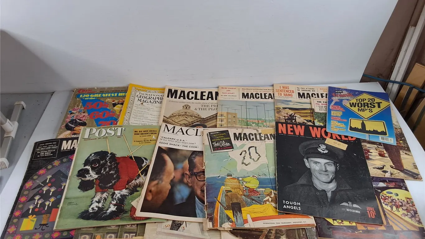 Vintage Magazines - Macleans, Post, National Geographic, Misc