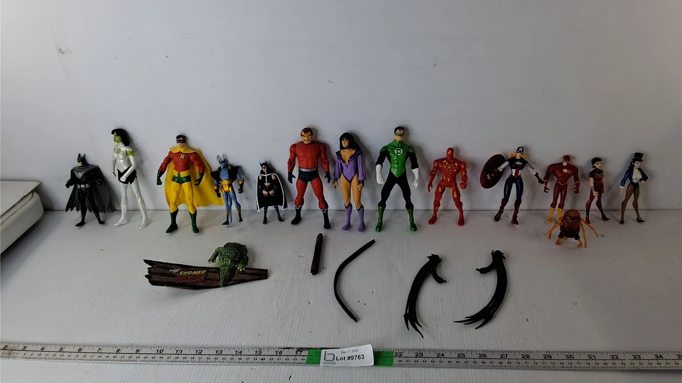 (13) Action Figures up to 7"- Captain America, Robin, Green Lantern, Misc.