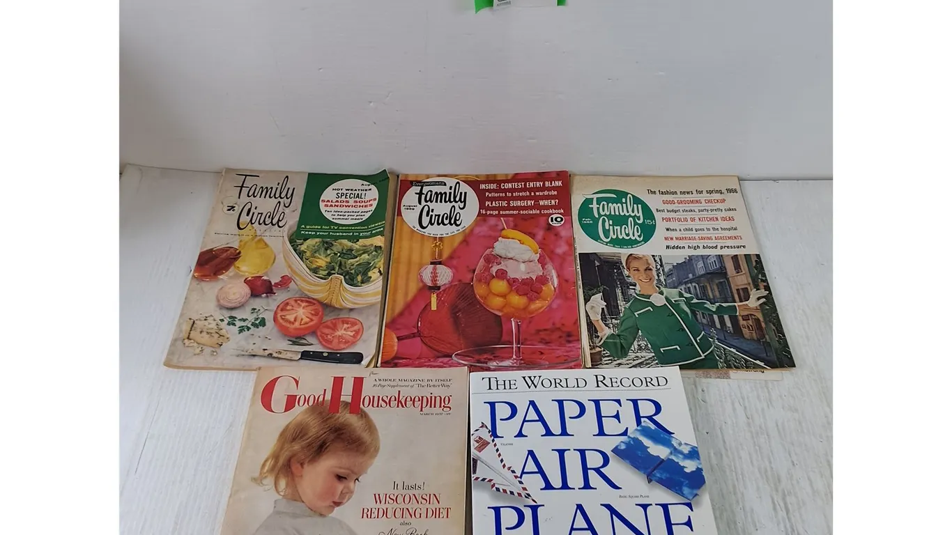 (3) Magazines, (2) Books, Family Circle, Good Housekeeping, World Record Paper Airplane Book