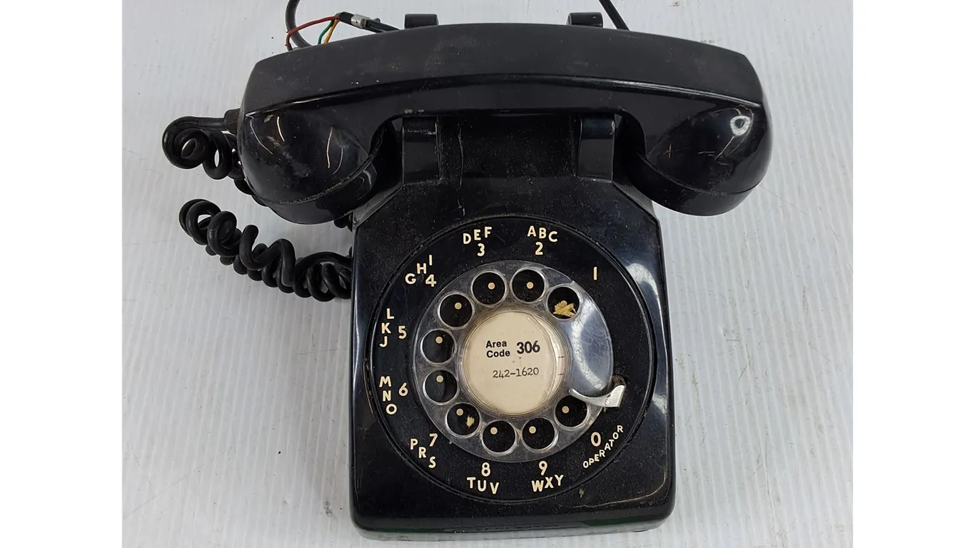 Vintage Northern Electric Rotary Phone - As Is