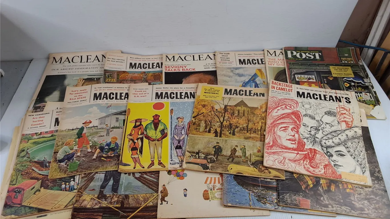 Vintage Magazines - Macleans, Post