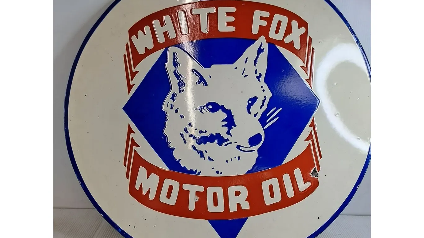 # White Fox Motor Oil Enameled Sign - 30" Diameter