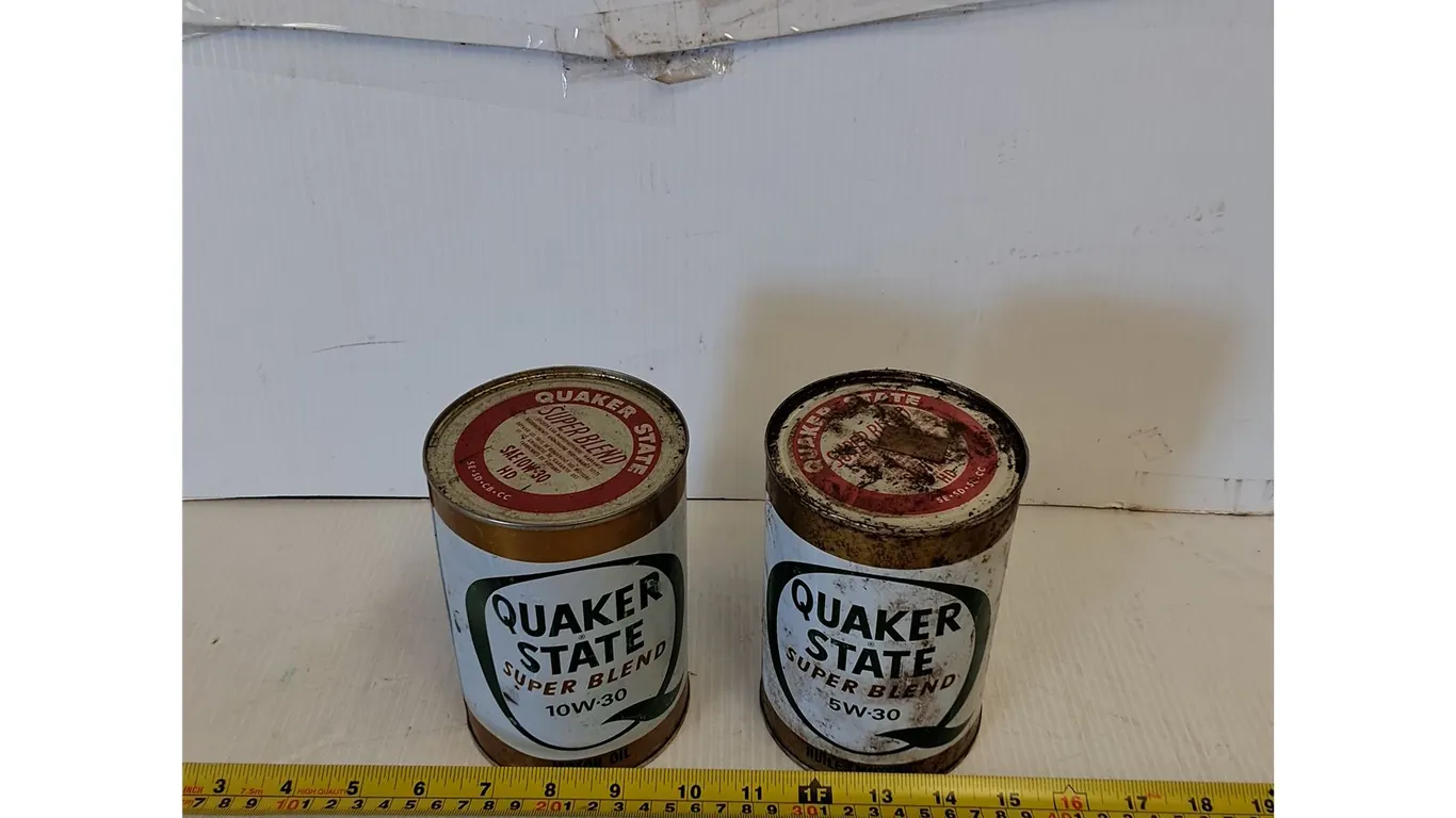 (2) Quaker State Cans Of Motor Oil, Full-Cannot Ship