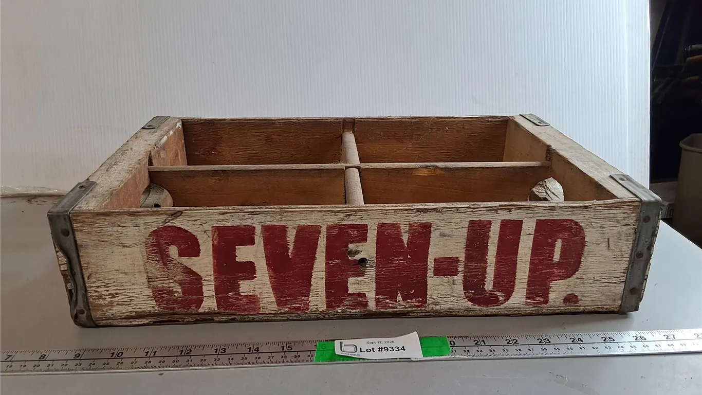 Seven-Up Wooden Crate 18.75" x 11.75" x 4.25"- Can't Ship