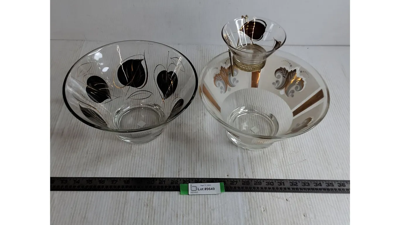 (2) Vintage Glass 'Chip & Dip' Serving Bowls - 10.5" Diameter
