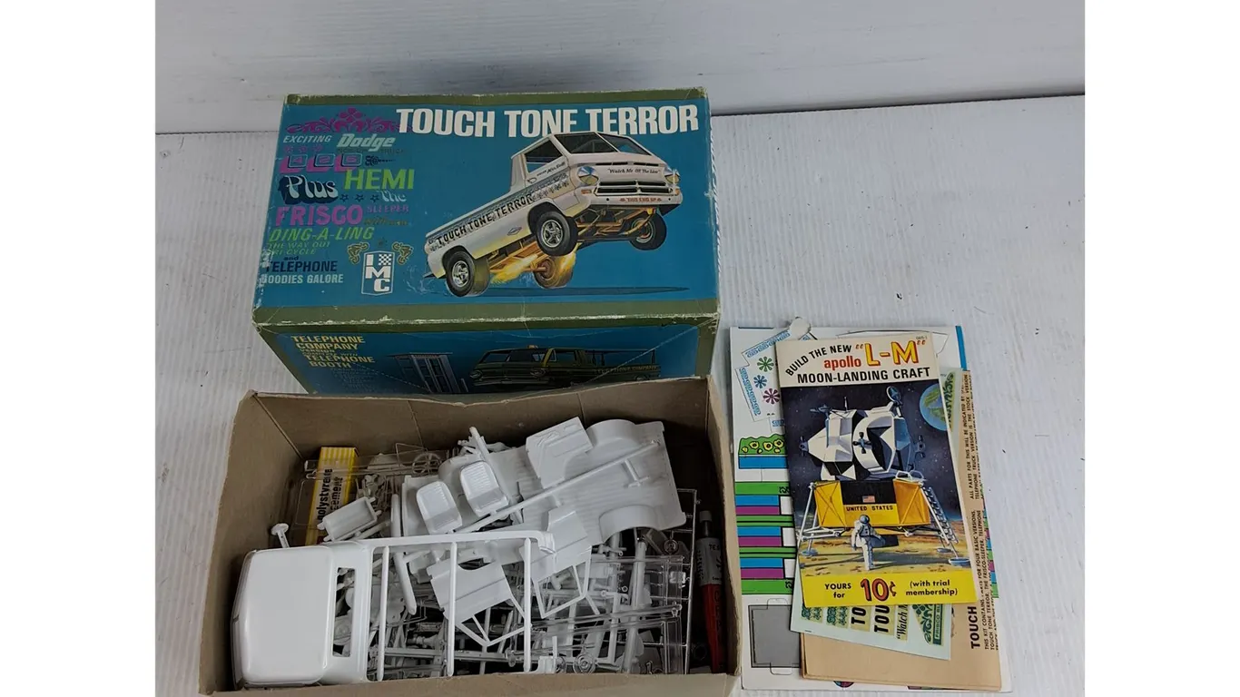 Touch Tone Terror 426 Hemi Drag Truck Assembly Kit
