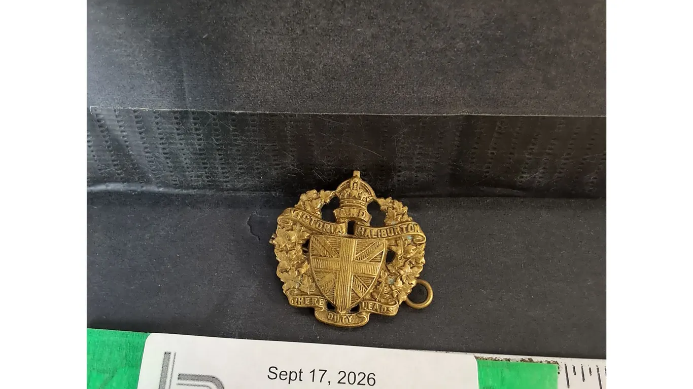 WWII Ontario Canada Unit Badge