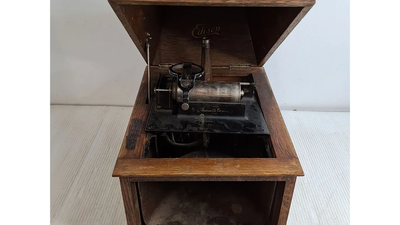 Antique Thomas Edison Phonograph