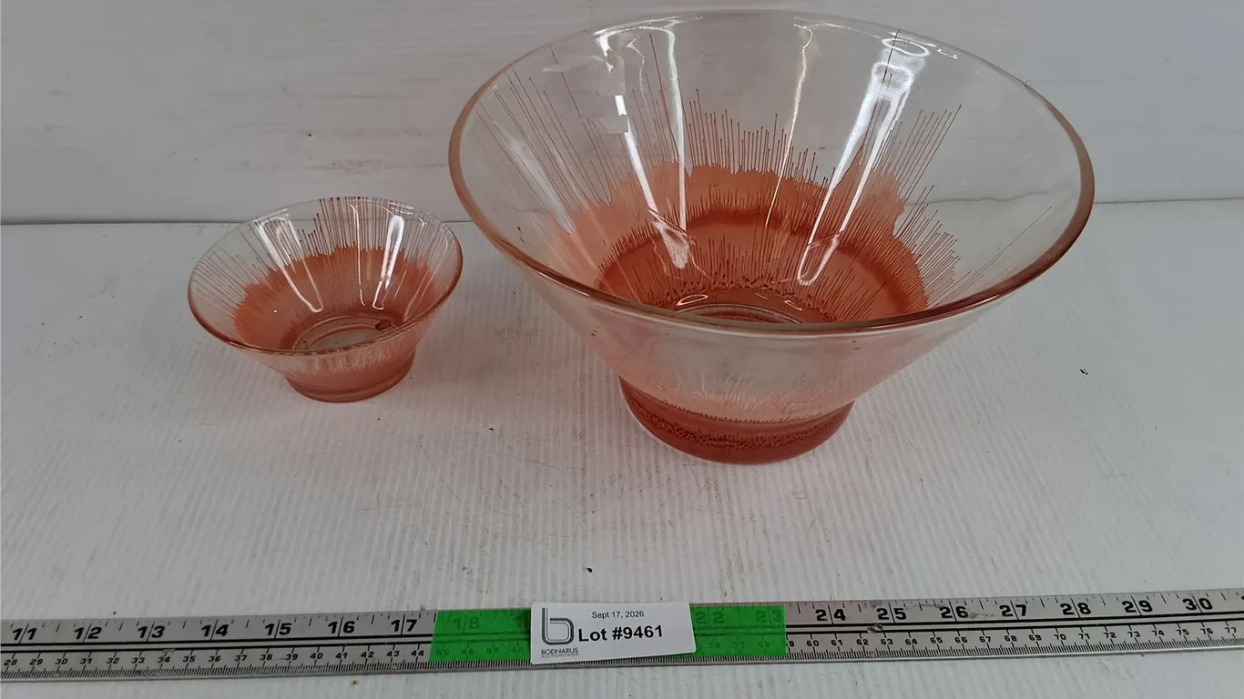 (2) Glass Bowls 5" & 10"