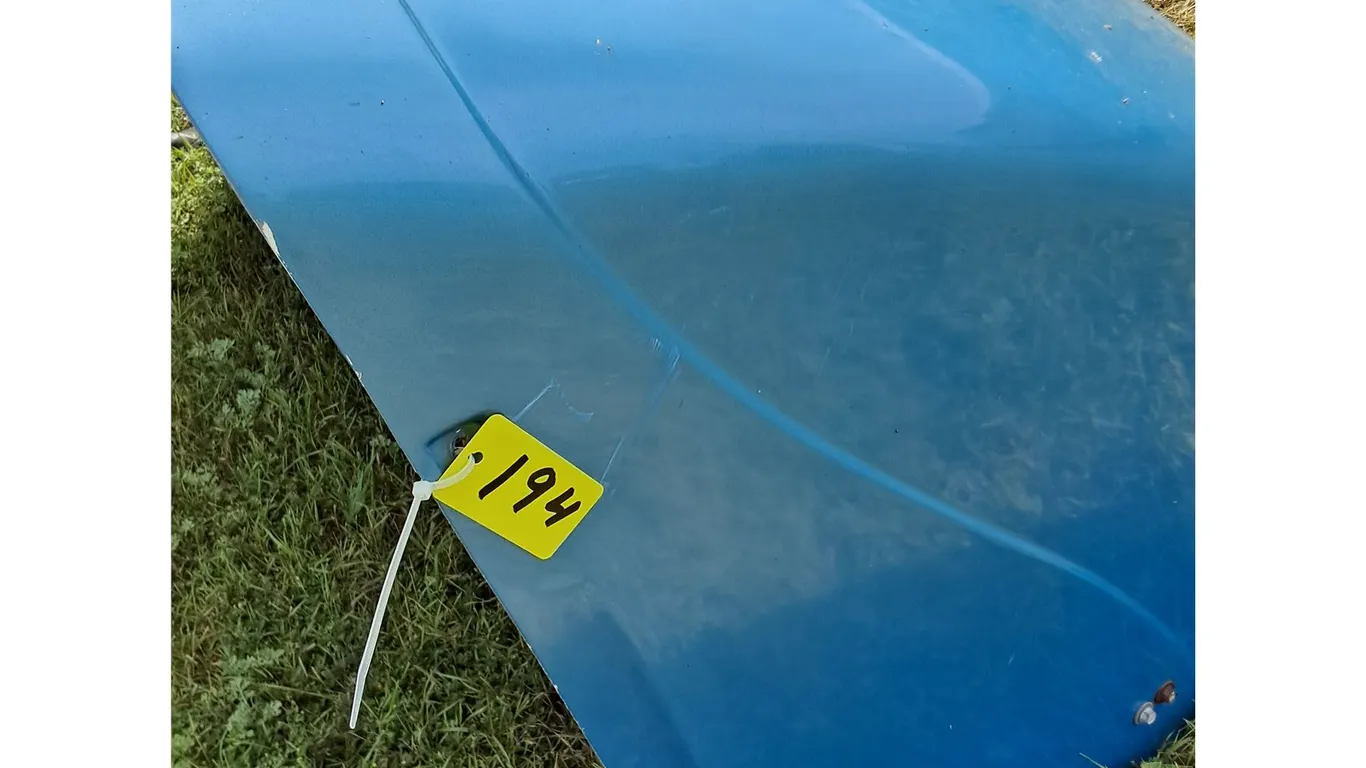 Mack Semi Tractor Wind Deflector