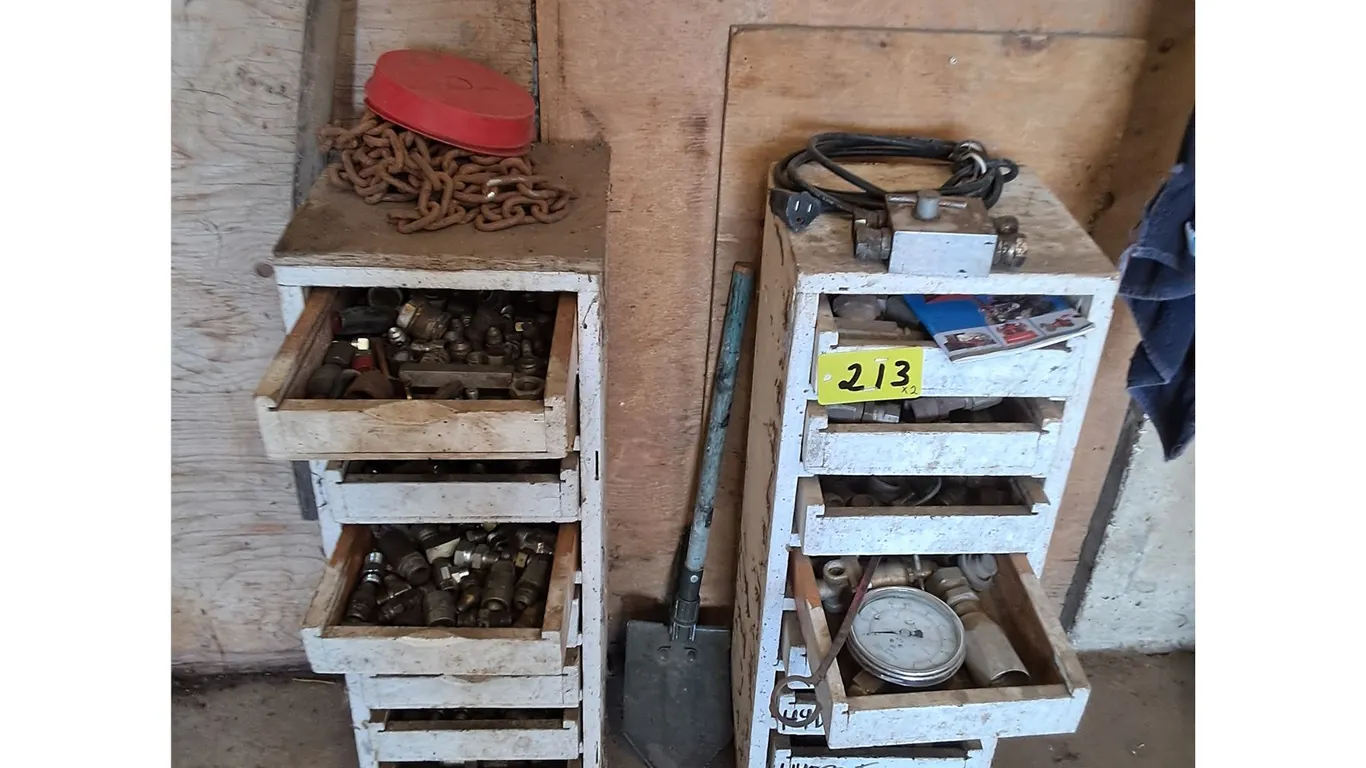 (2) Bolt Racks w/Hydraulic Fitting Parts