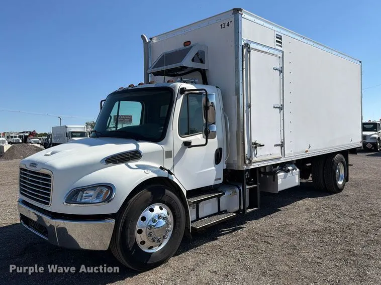 2012 Freightliner Business Class M2 box truck