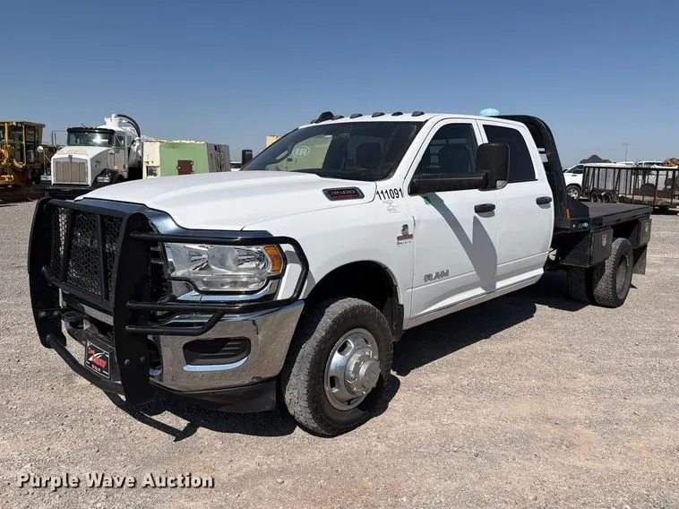 2022 RAM 3500 Crew Cab flatbed pickup truck