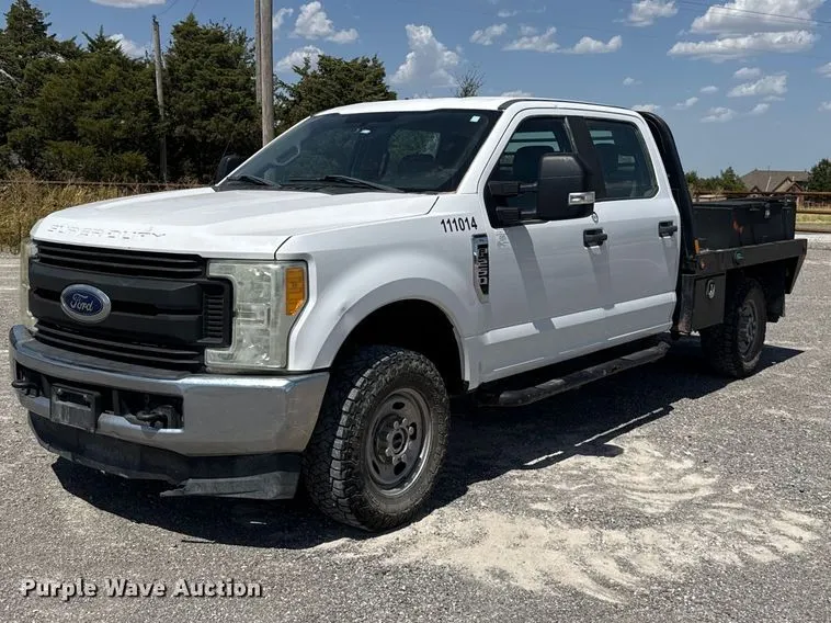 2017 Ford F250 Super Duty Crew Cab flatbed pickup truck