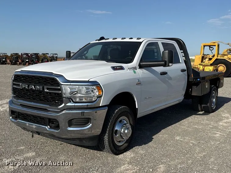 2022 RAM 3500 Crew Cab flatbed pickup truck