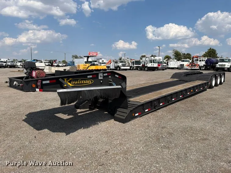 2011 Kaufman lowboy equipment trailer