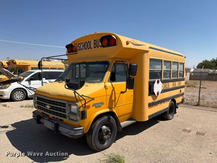 1995 Chevrolet G-series school bus