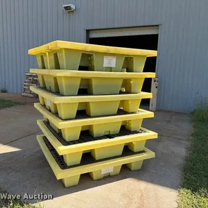 (6) Line spill containment pallets