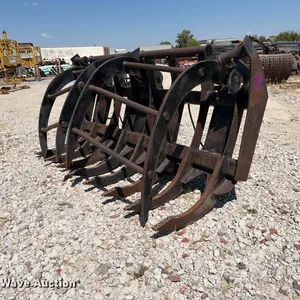 North American Attachment 108" W grapple bucket