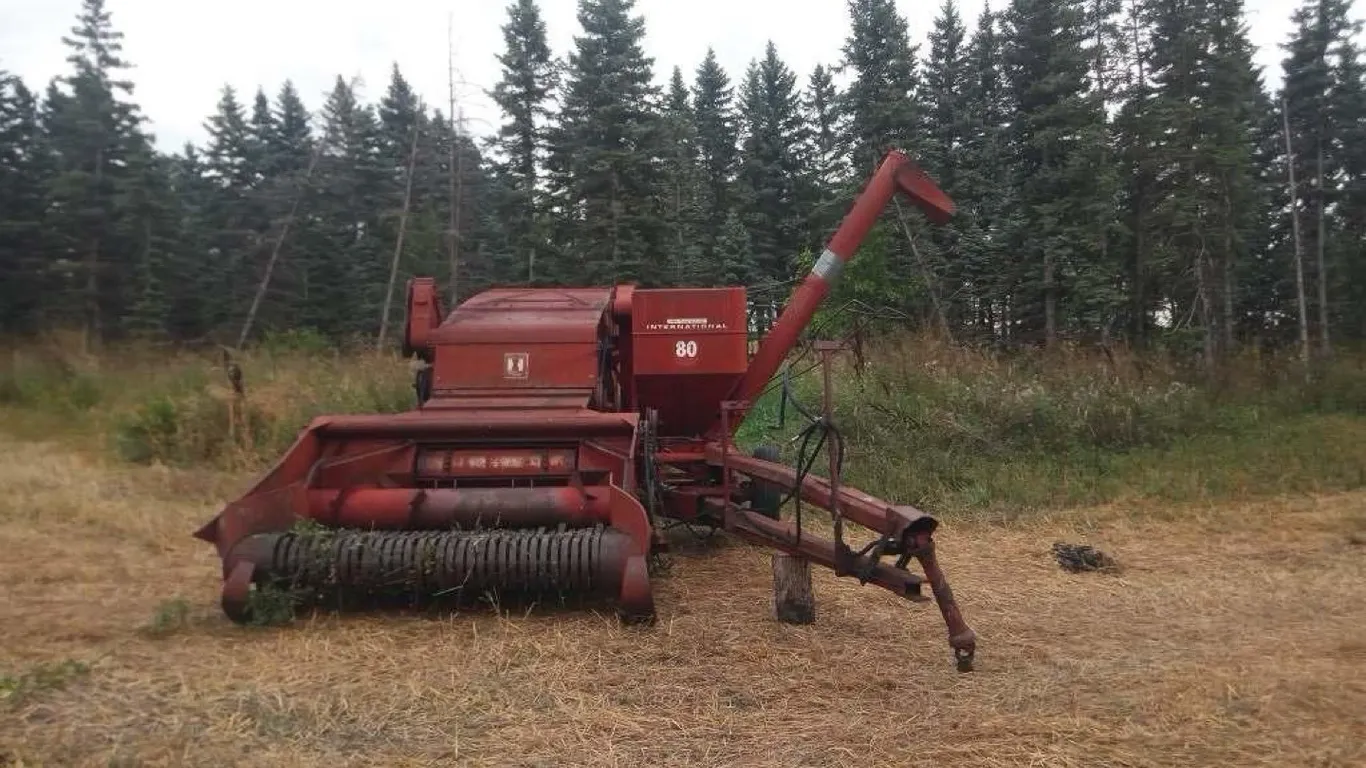 OFFSITE - 80 McCormick international combine.